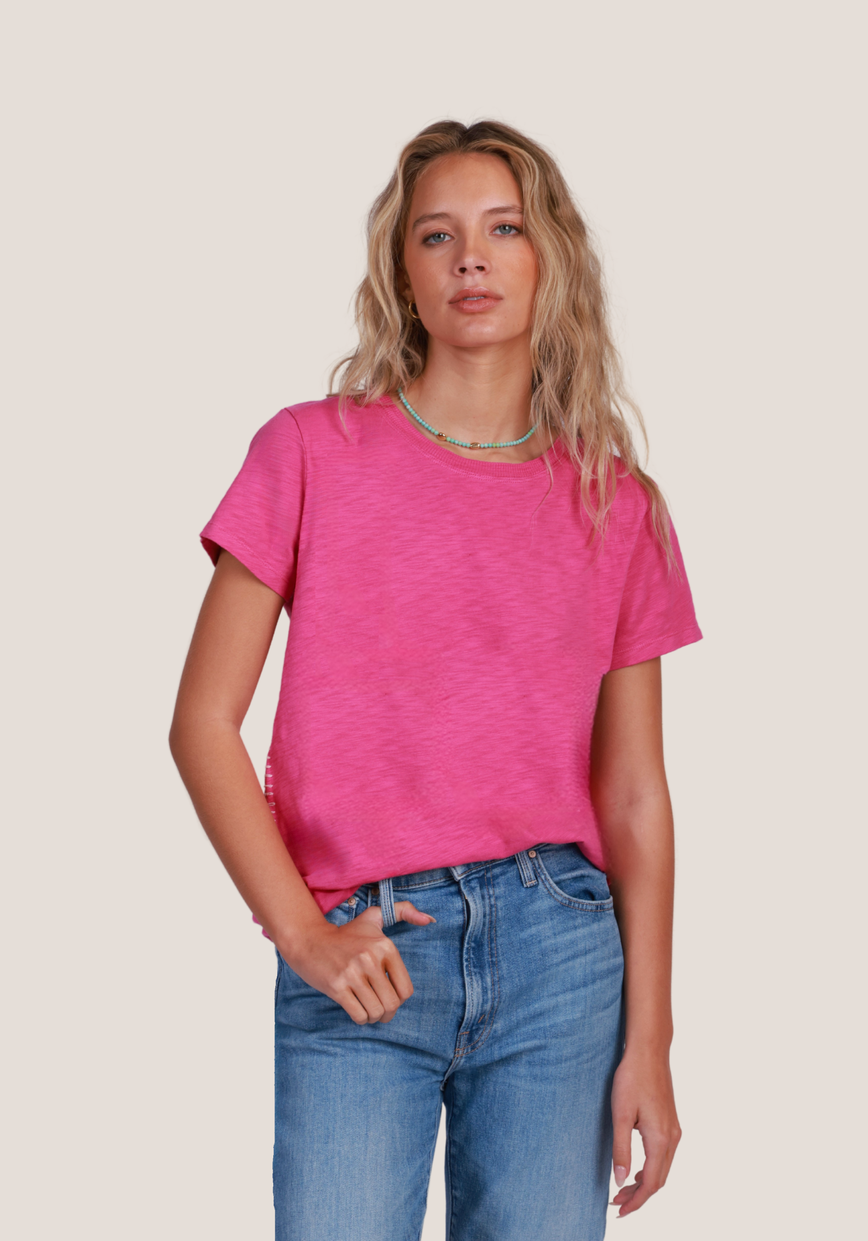 Crew w/ contrast stitch