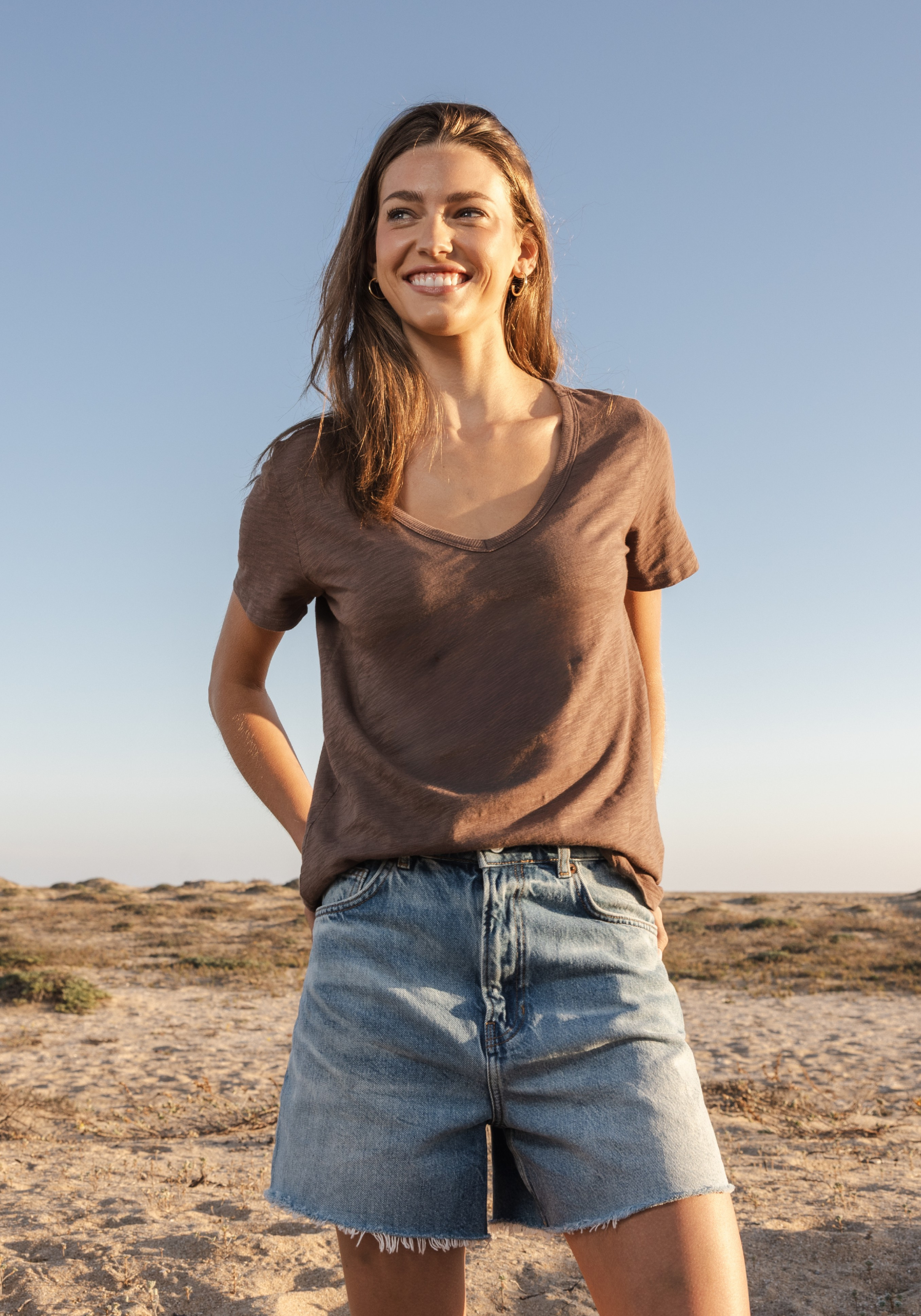 S/S Classic Deep V-Tee