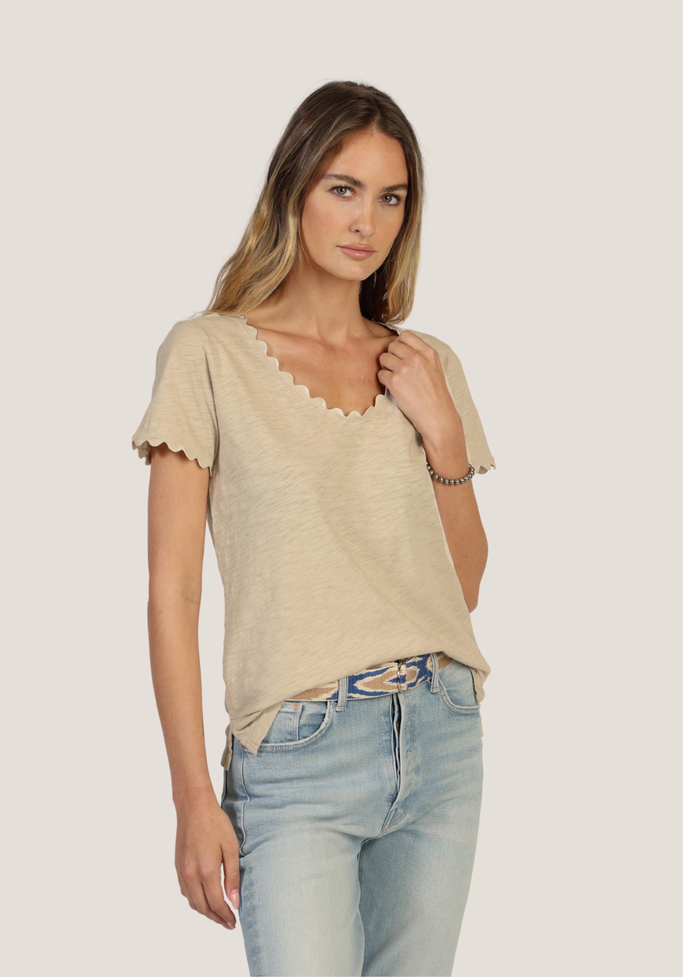 Ric-Rac Tee w/ Side Slits