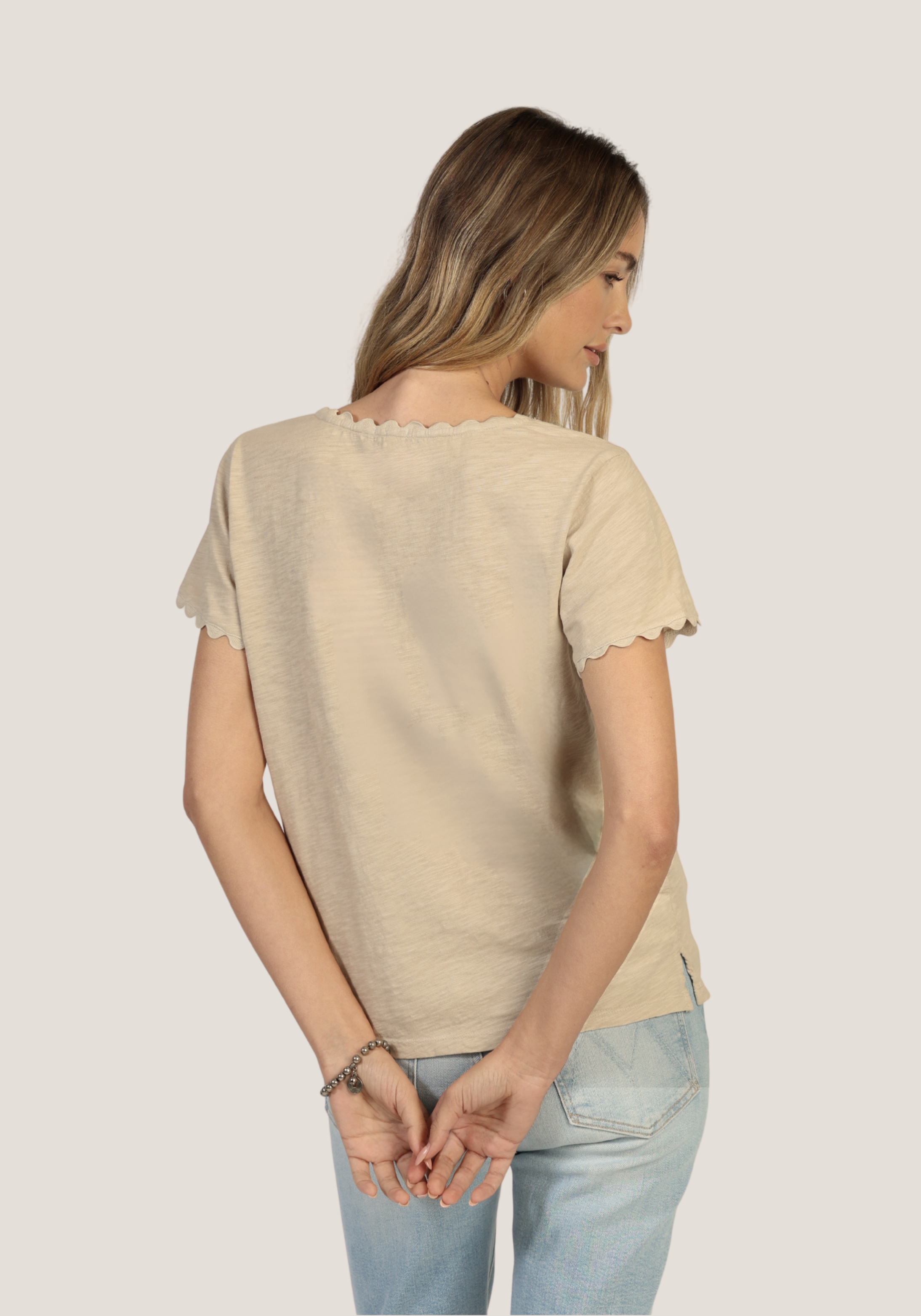 Ric-Rac Tee w/ Side Slits