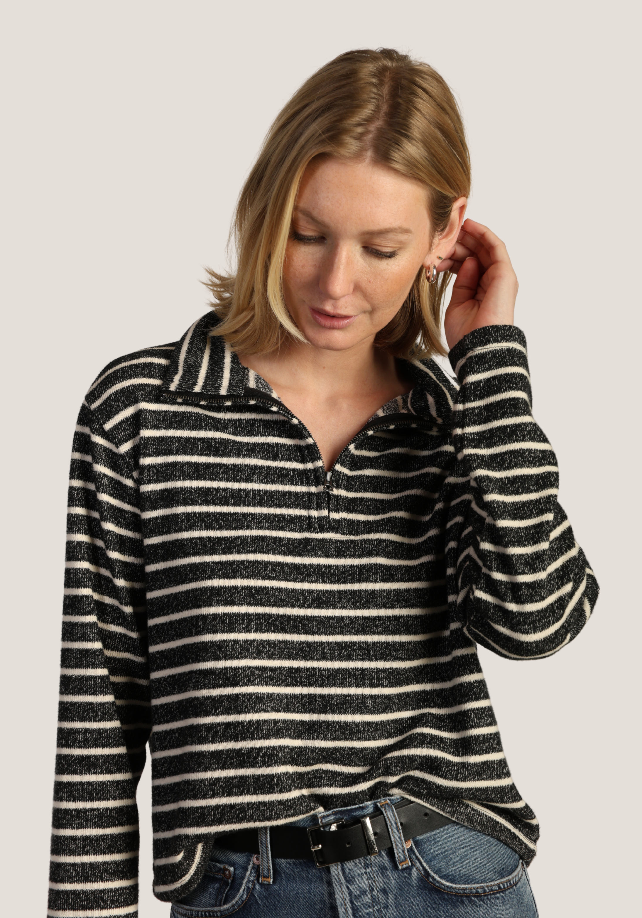 Zip Pullover