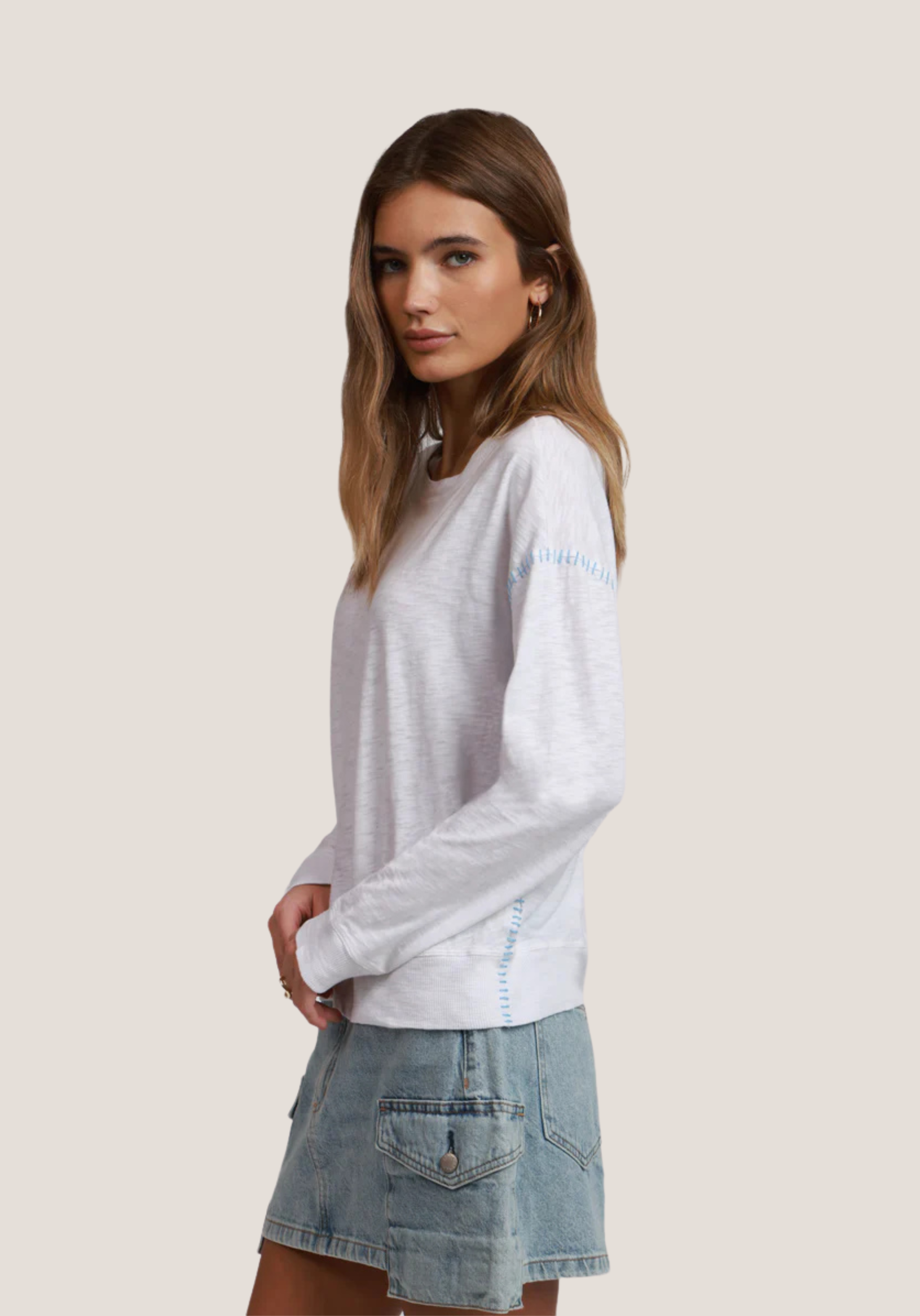 L/S Crew w/Contrast Saddle Stitch