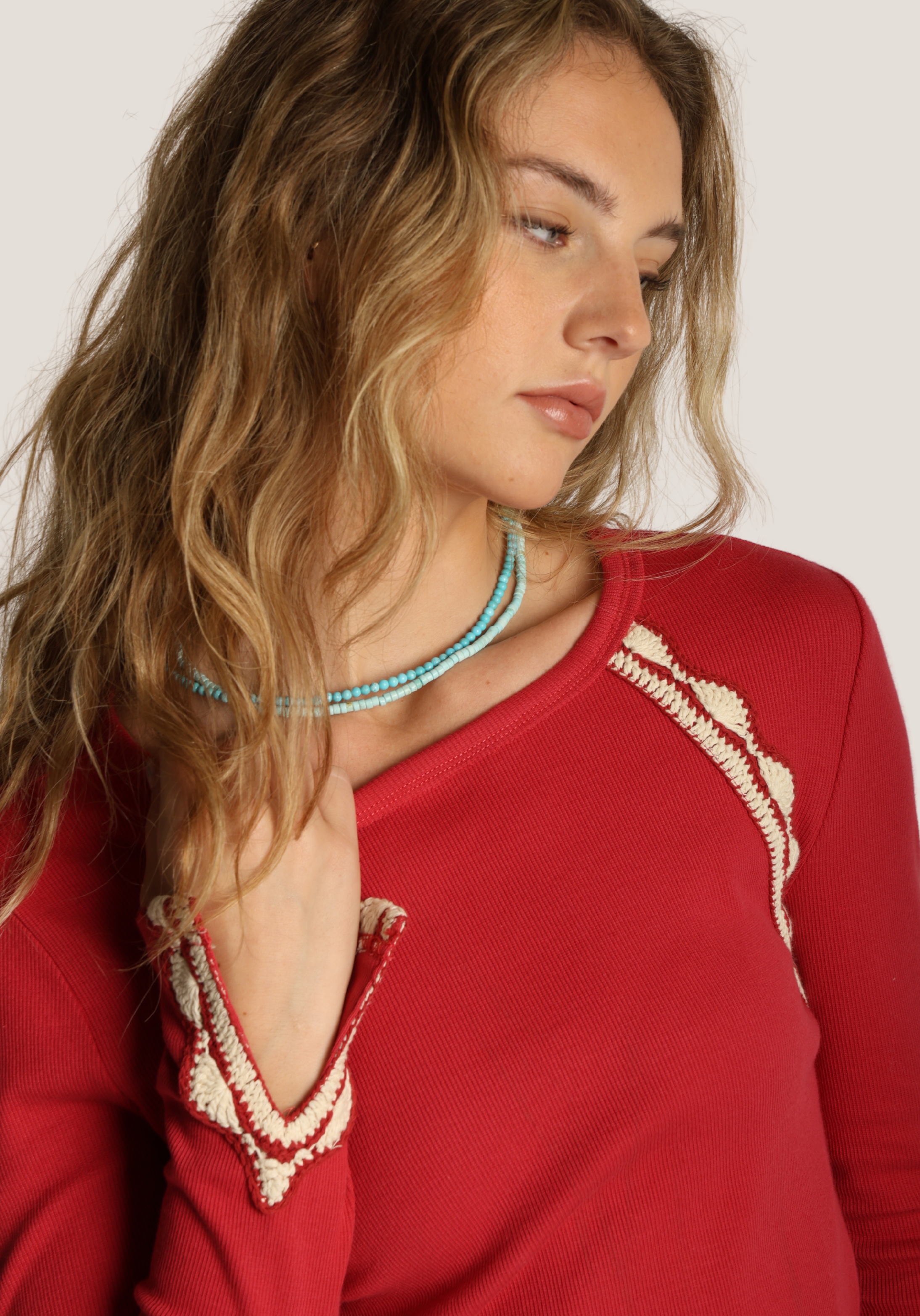 Beau Crochet Tee