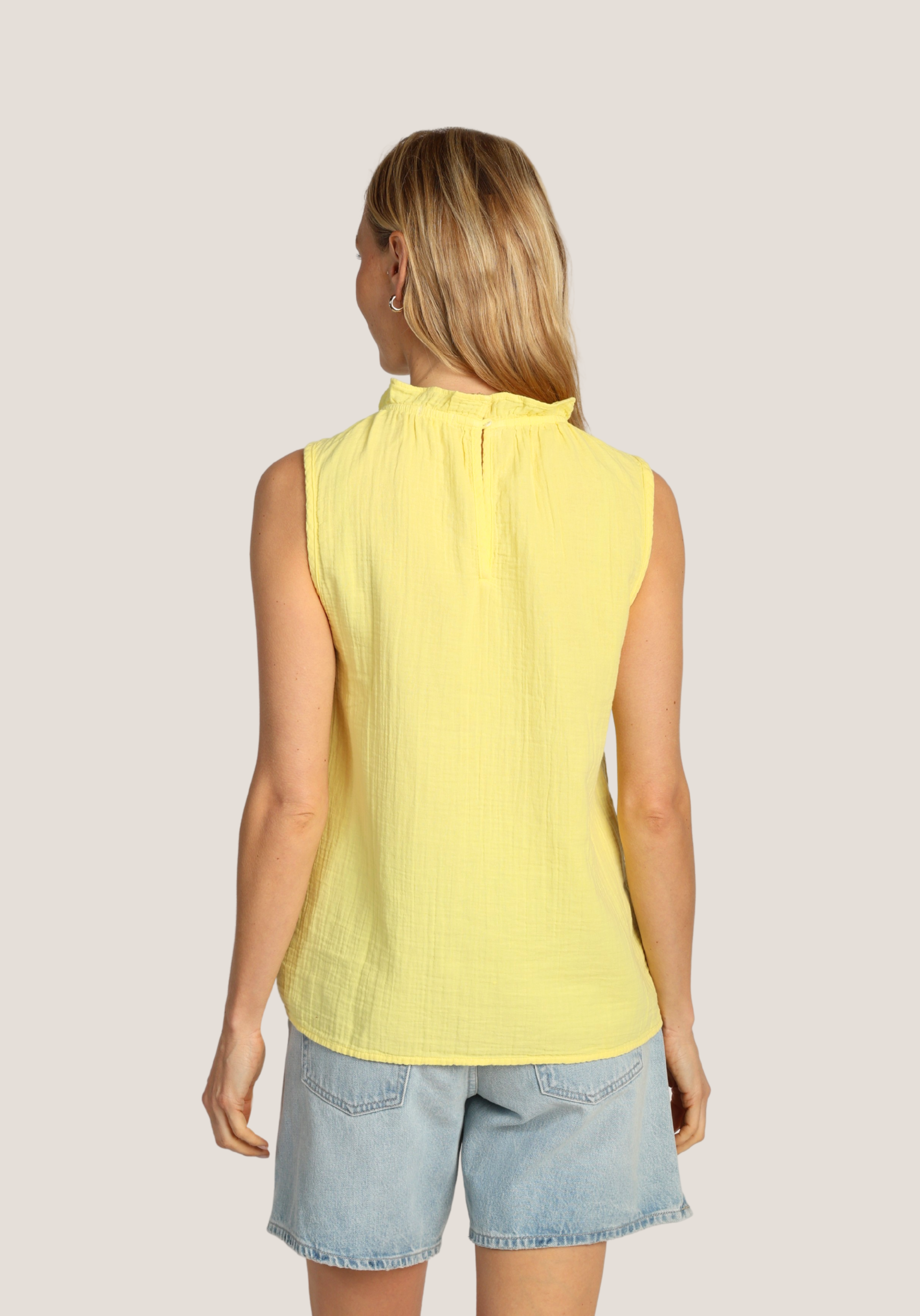 Ruffle Neck Sleeveless Top