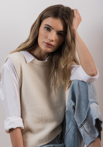 1_D1W58IF32_camel_grande.png?v