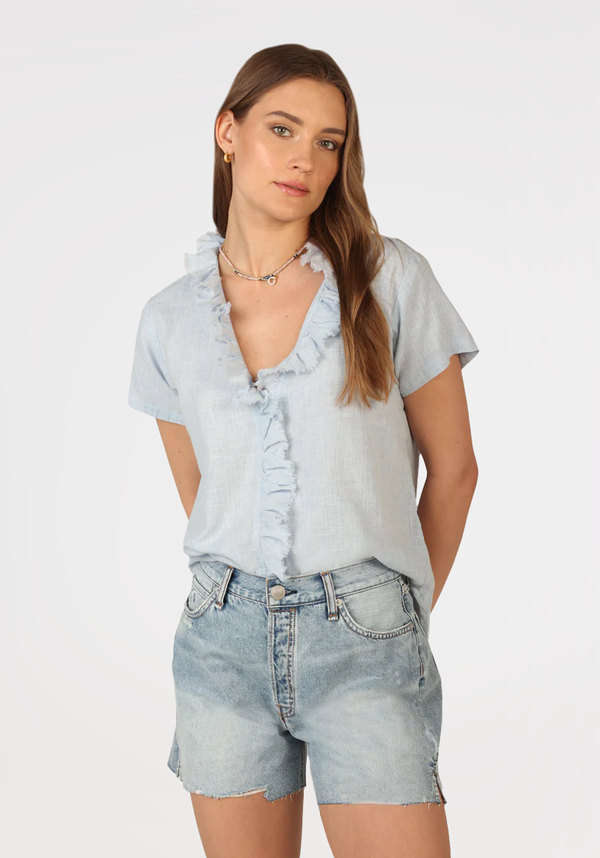 Everly S/S Ruffle Blouse