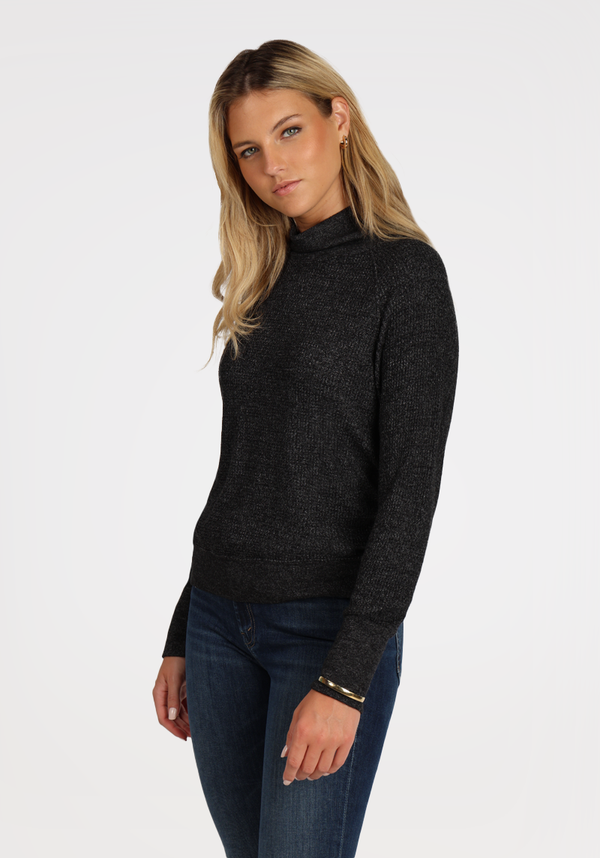 Alex Raglan Pullover