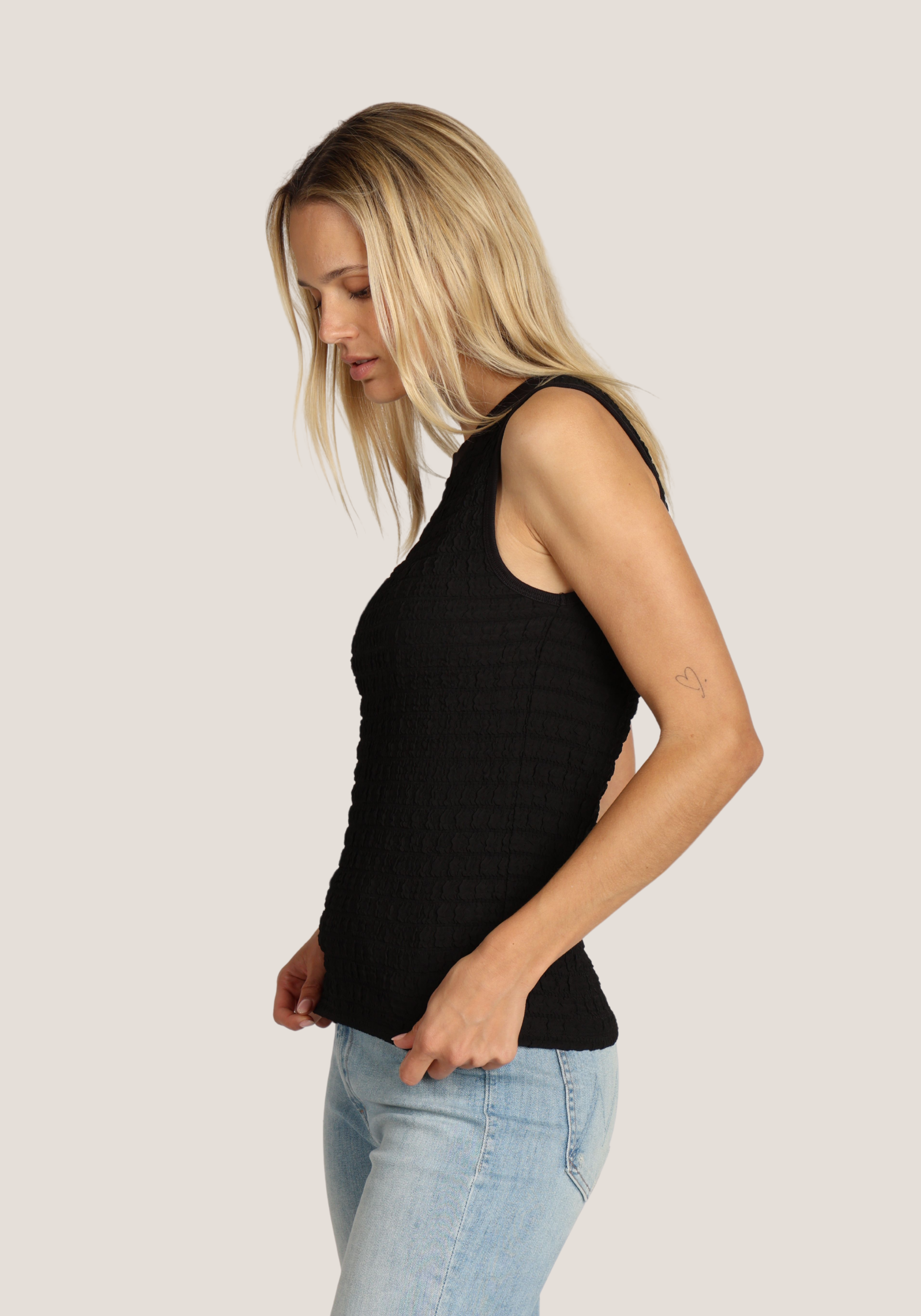 Alex Sleeveless
