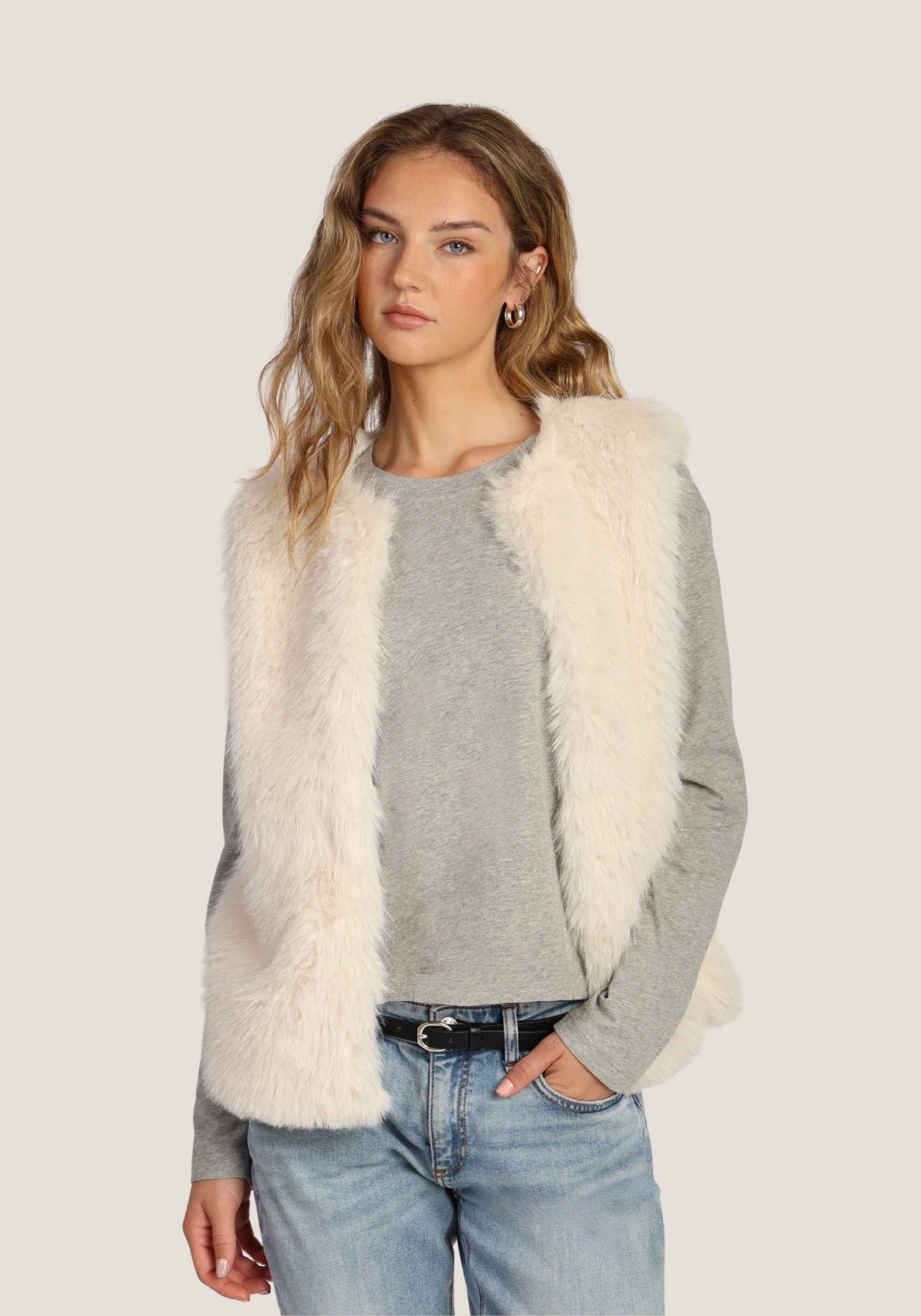 Ava Vest