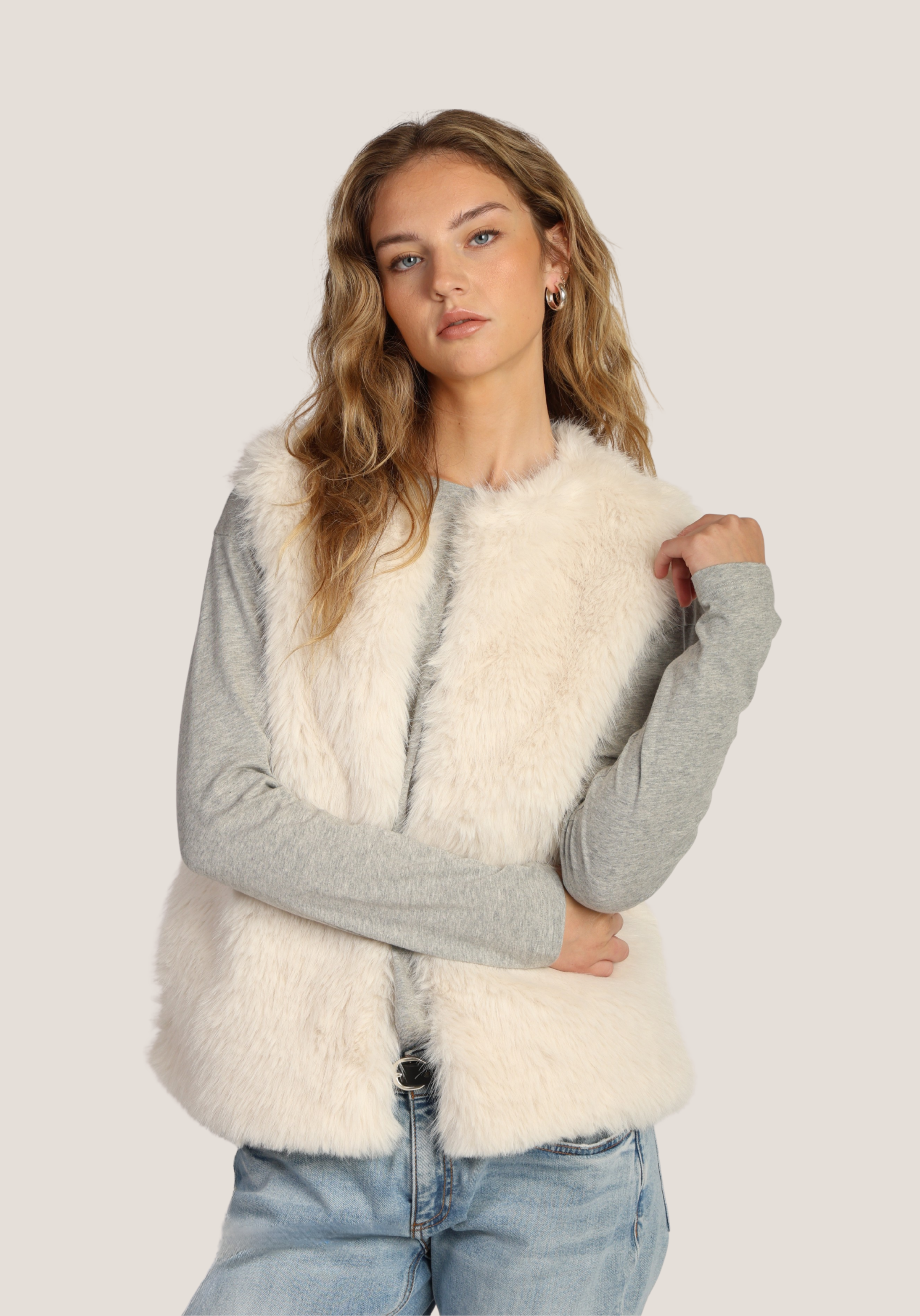 Ava Vest