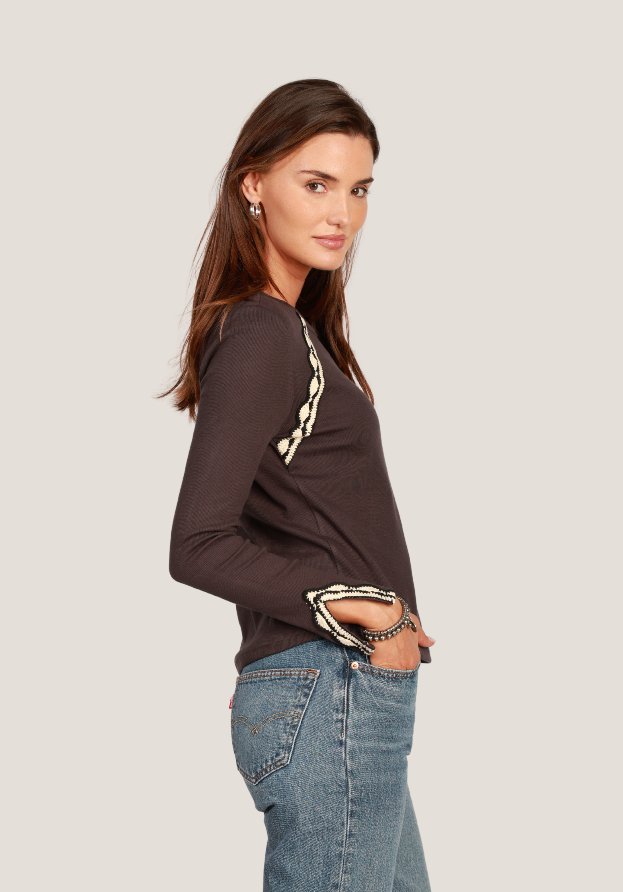 Beau Crochet Tee