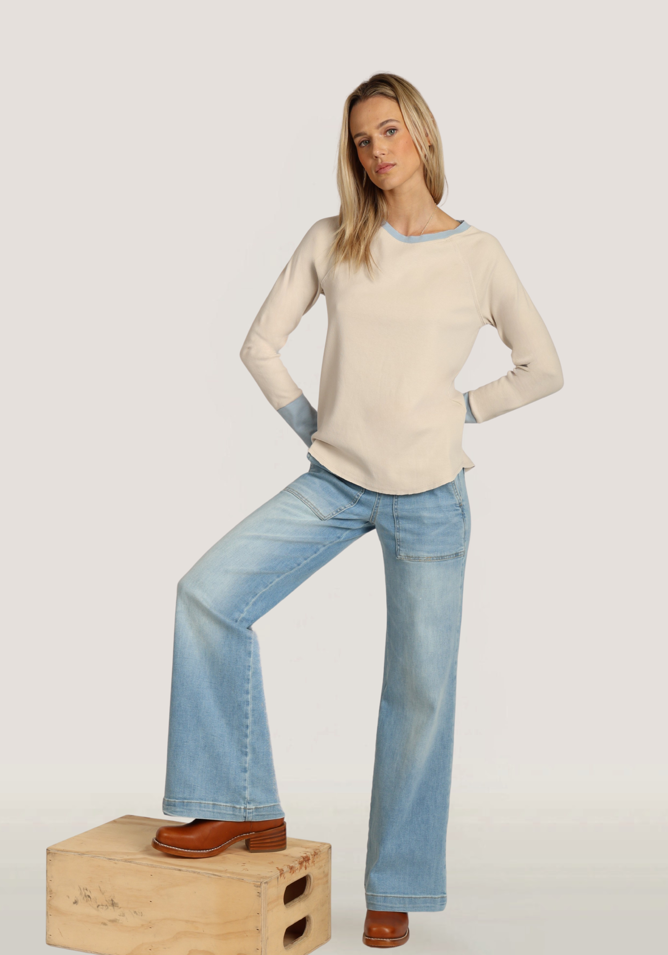 Contrast Rib Raglan