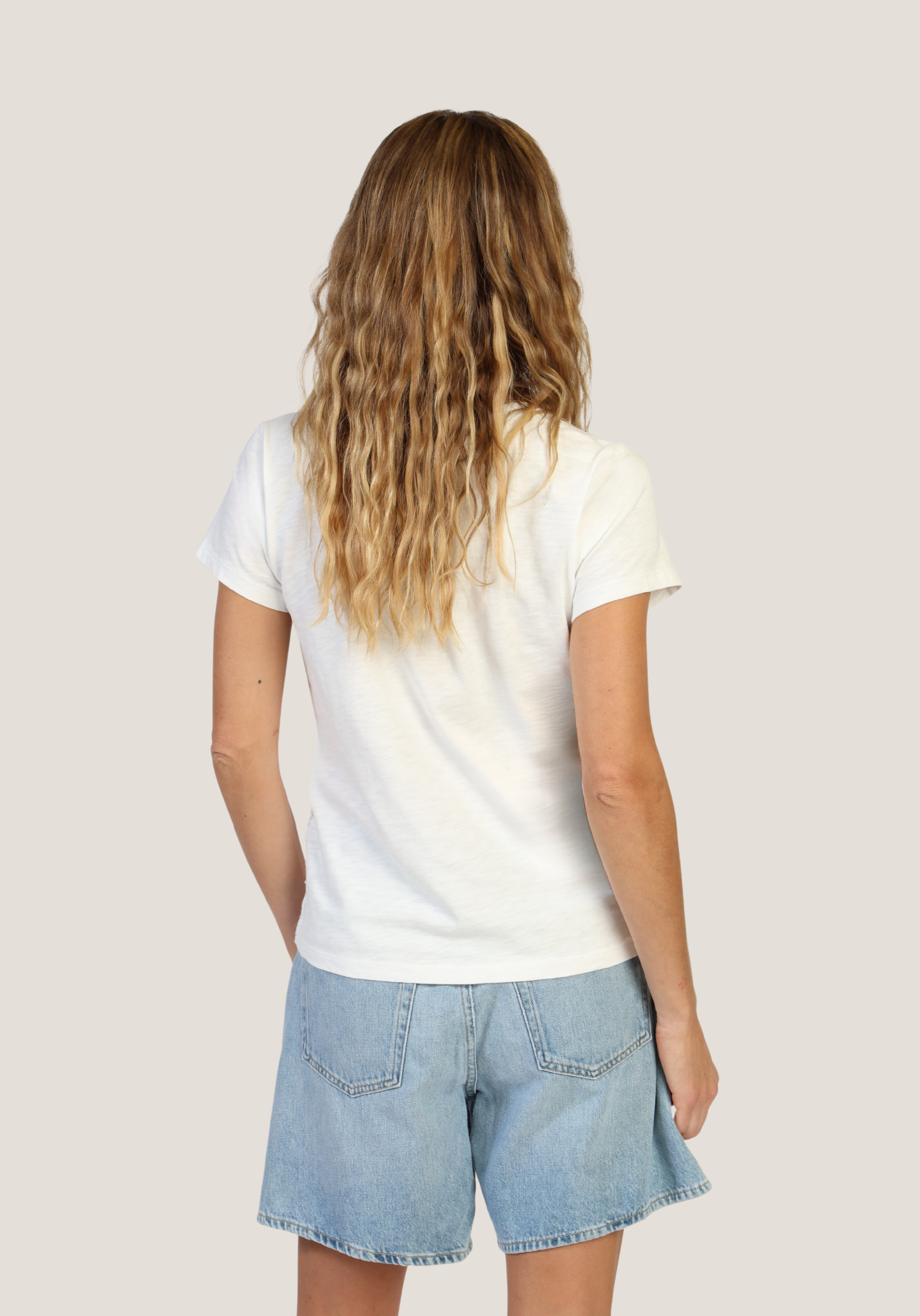 Crew w/ contrast stitch