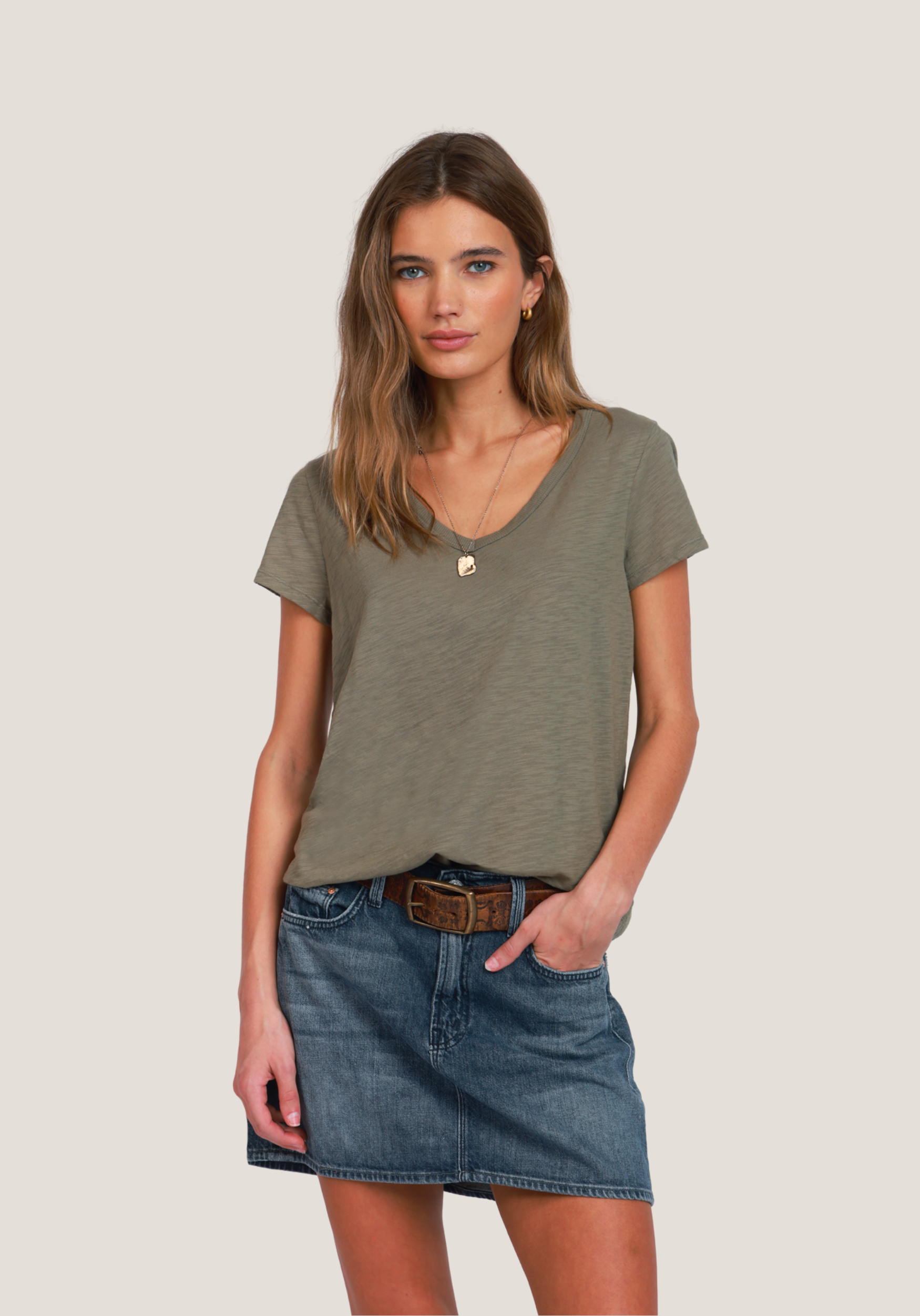 Deep V-Shirt Tail Tee