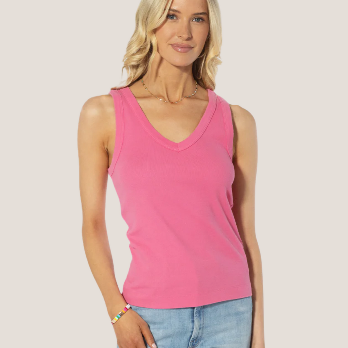 Jude Rib V-Neck