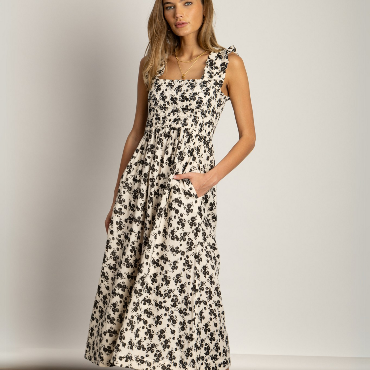 美品　ARTS&SCIENCE front smocking dress 美品ARTS&SCIENCE front smocking dress